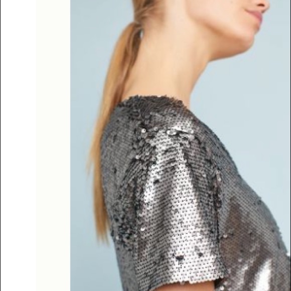 ANTHROPOLOGIE Vanessa Virginia Sequined V-Neck Tee - Picture 9 of 12